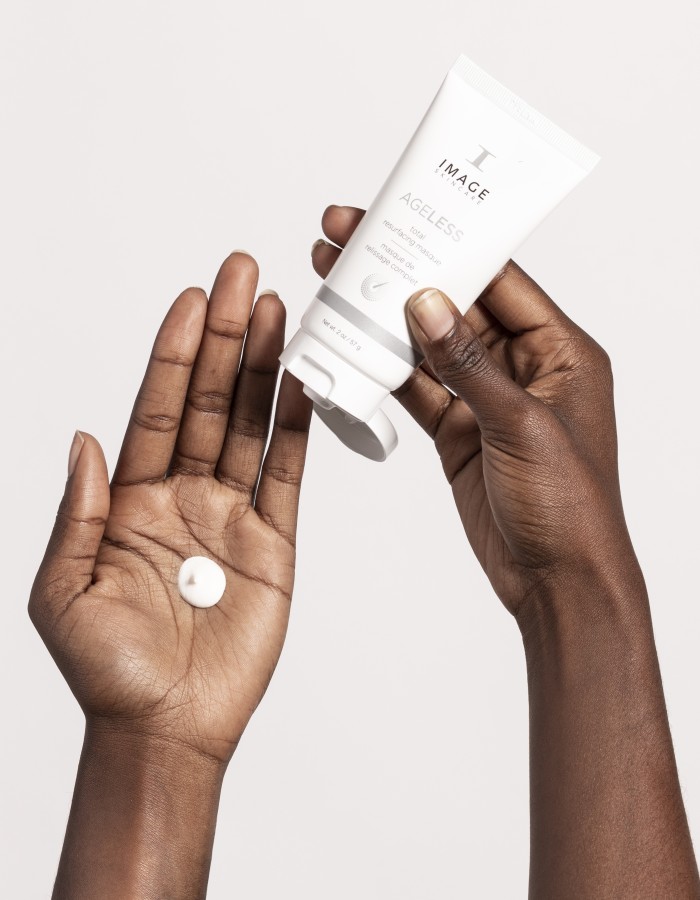 Ageless Total Resurfacing Masque