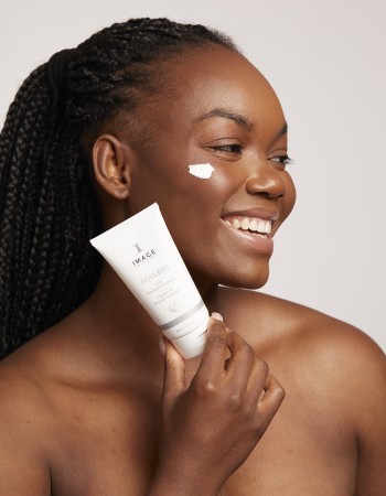 Ageless Total Resurfacing Masque